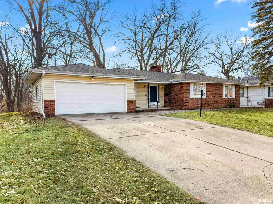 2024 W Newman Parkway, Peoria, IL 61604 - Image #3