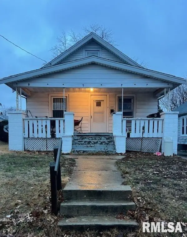 1207 W Mcclure Avenue, Peoria, IL 61604