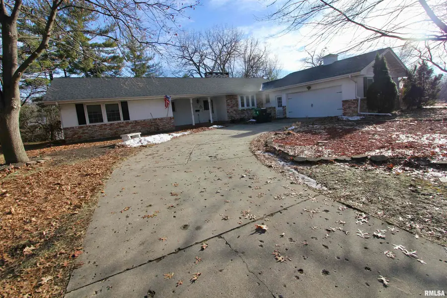 5928 N Roxbury Lane, Peoria, IL 61614 - Image #3