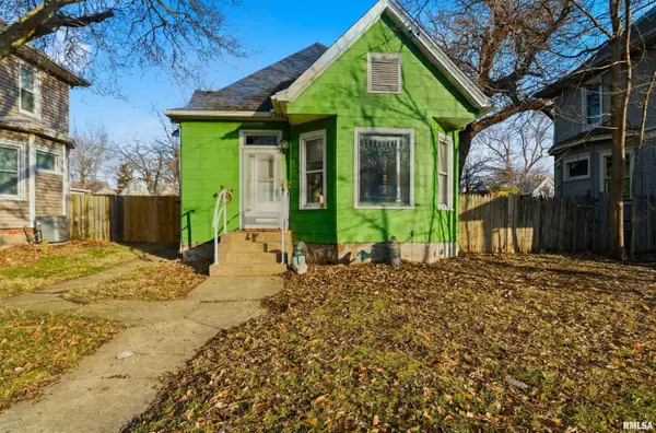 1207 E Frye Avenue, Peoria, IL 61603