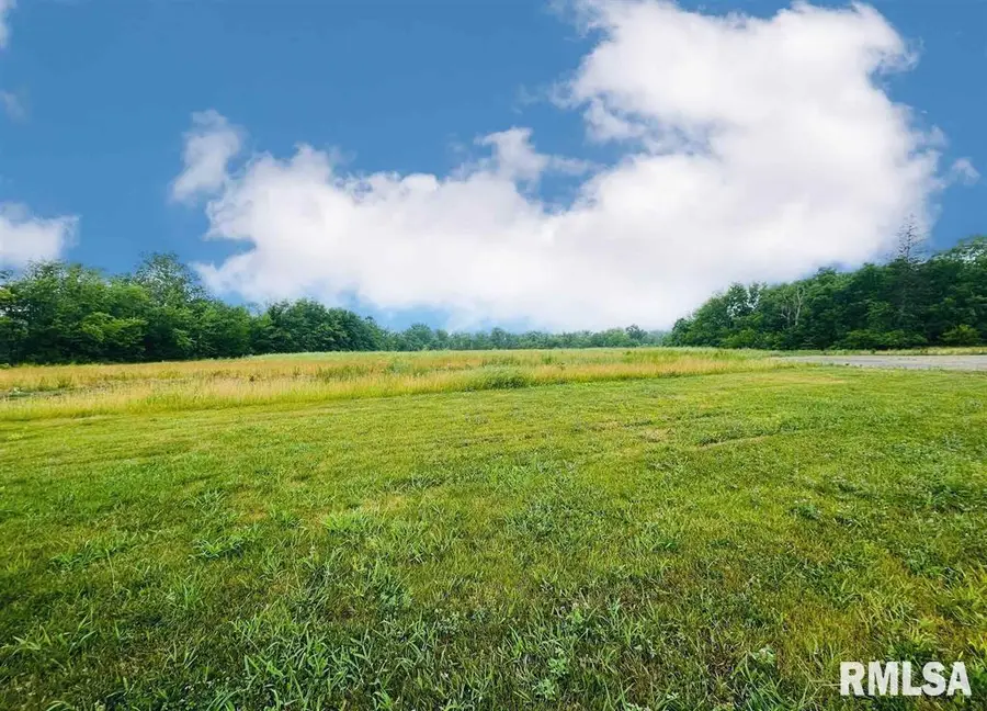 2098 W Washington Road, Washington, IL 61571 - Image #2