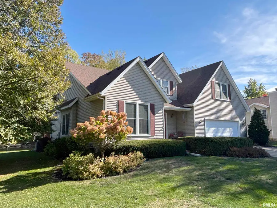 717 Devon Drive, Germantown Hills, IL 61548 - Image #2