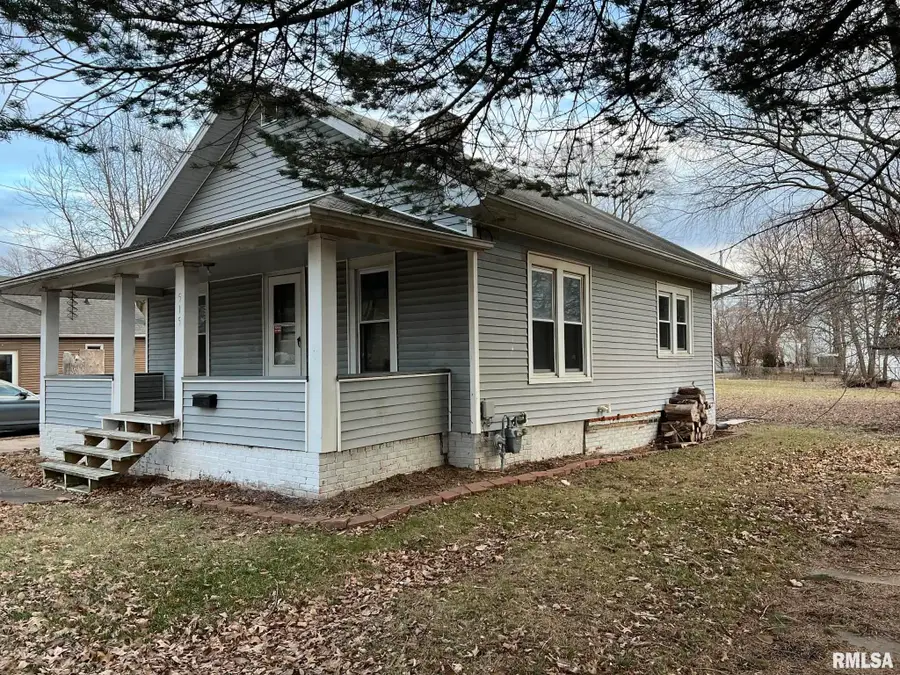 515 E Pierce Street, Macomb, IL 61455 - Image #2