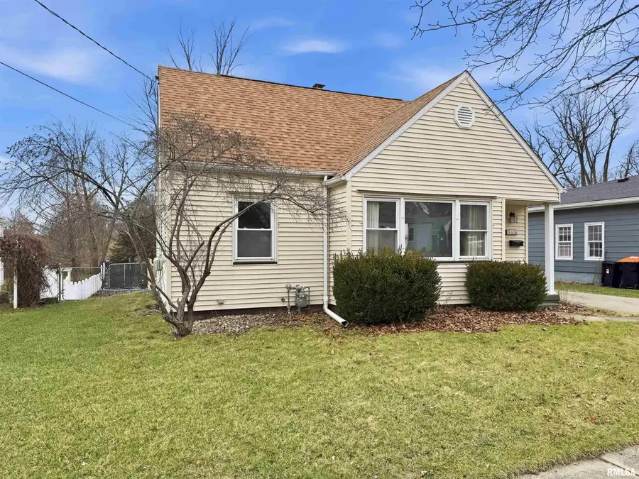 215 Court Drive, Washington, IL 61571 - Image #3