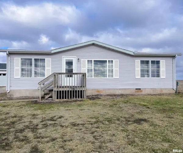 21740 N 1400th Road, Macomb, IL 61455