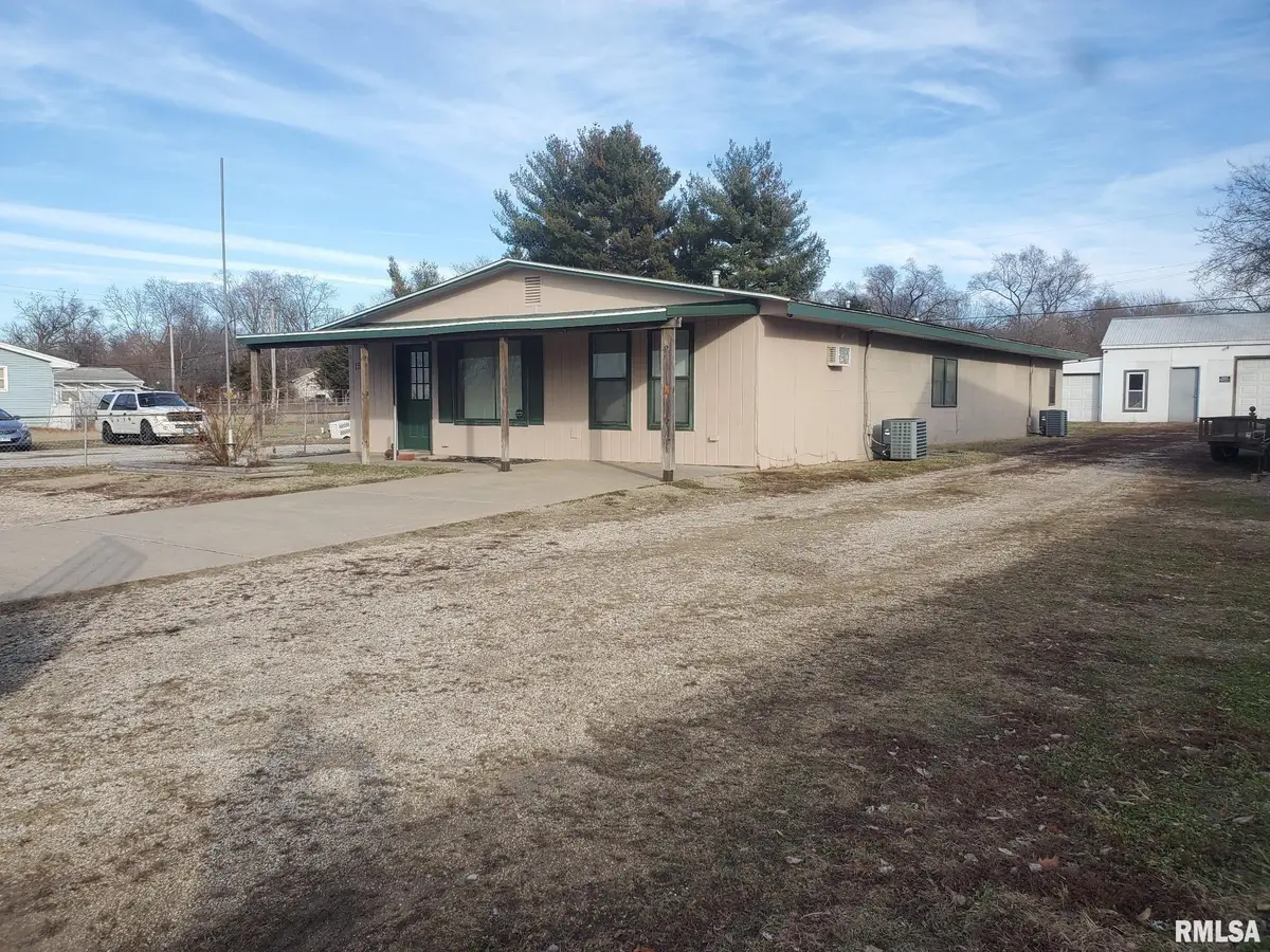 1512 Spring Bay Road, East Peoria, IL 61611 - Image #1