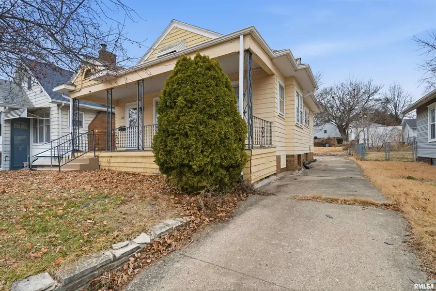 1129 W Gilbert Avenue, Peoria, IL 61604 - Image #3