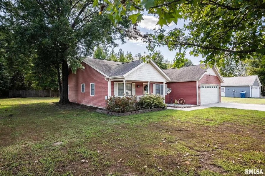 307 Noah Lane, Carterville, IL 62918 - #2