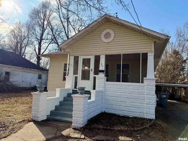 503 Pennsylvania Avenue, Carterville, IL 62918