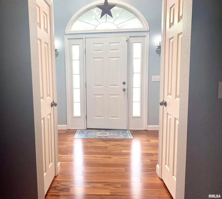 17794 E Fairfield Road, Mount Vernon, IL 62864 - #3