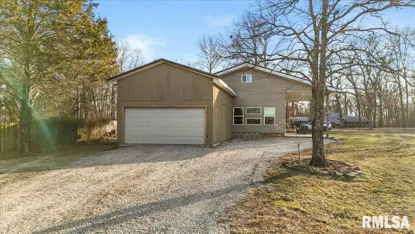 14107 German Church Road, Johnston City, IL 62951