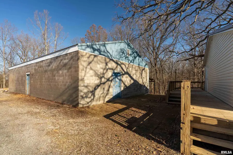 5320 Saraville Road, Creal Springs, IL 62922 - Image #2