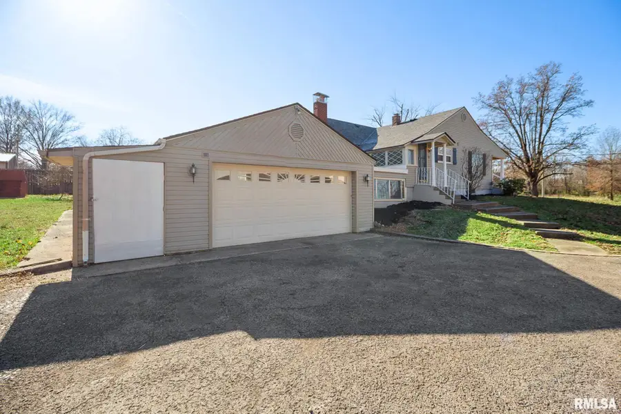 1510 S Division Street, Carterville, IL 62918 - Image #3