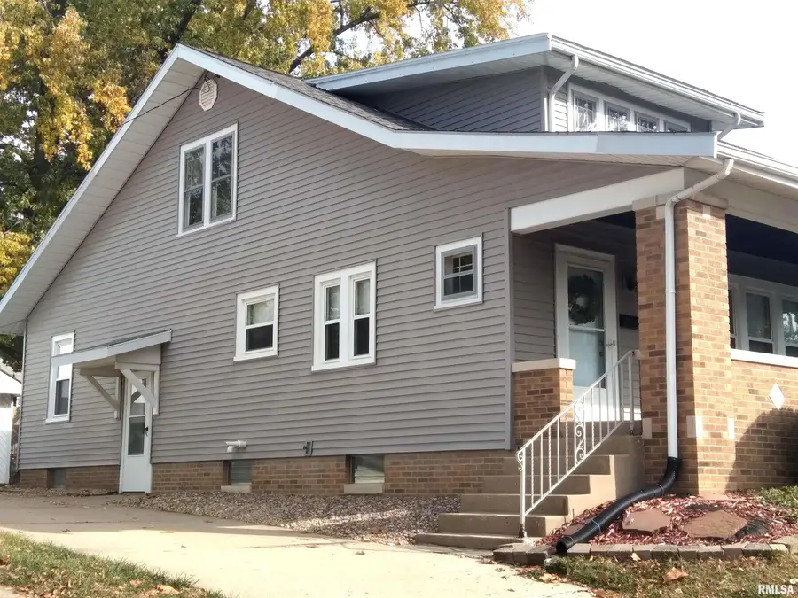 803 W Meadows Place, Peoria, IL 61604 - #2