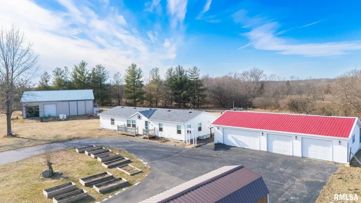 5001 Tunbridge Hill Road, Clinton, IL 61727 - Image #1