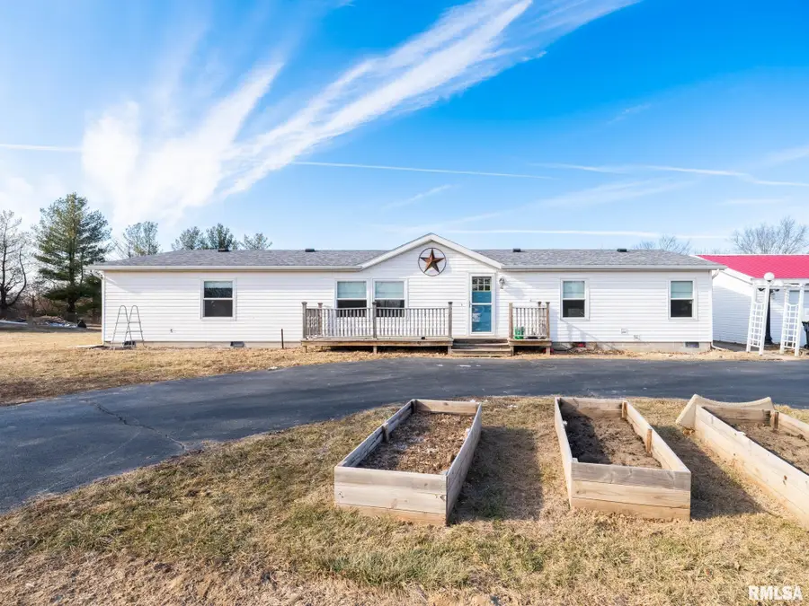 5001 Tunbridge Hill Road, Clinton, IL 61727 - Image #2