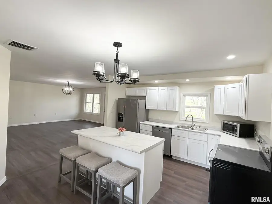 8694 Old Highway 13, Murphysboro, IL 62966 - Image #2