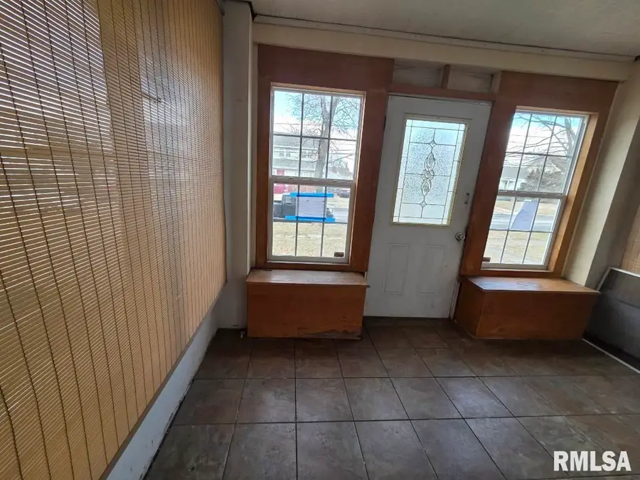 1324 W Gilbert Avenue, Peoria, IL 61604 - Image #2