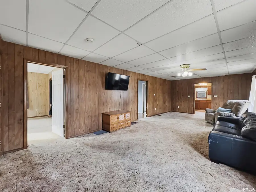 1005 W Stotlar Street, Herrin, IL 62948 - Image #3