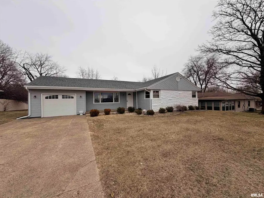 5110 N Sheridan Road, Peoria, IL 61614 - Image #2