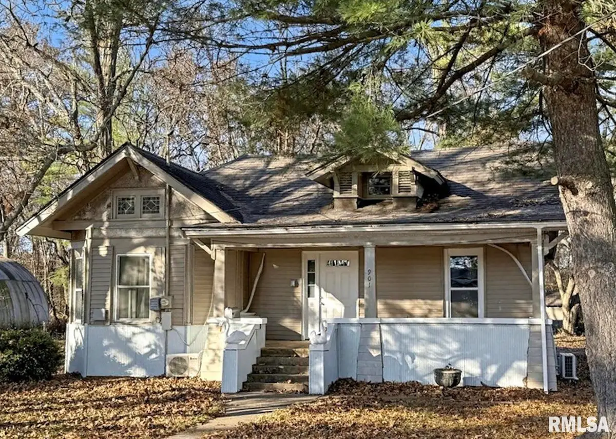 901 S 22nd Street, Herrin, IL 62948 - Image #1