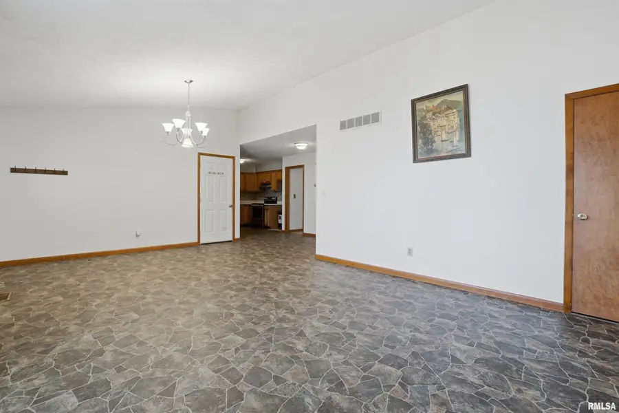 112A Grandview Circle, Eureka, IL 61530 - Image #3