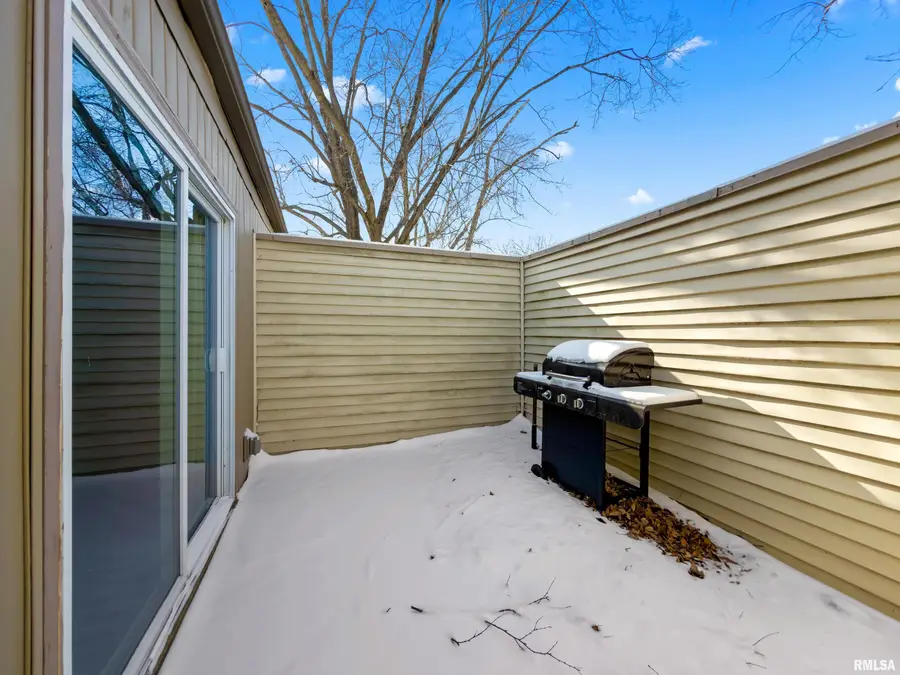 6809 N Frostwood Parkway #B5, Peoria, IL 61605 - #3