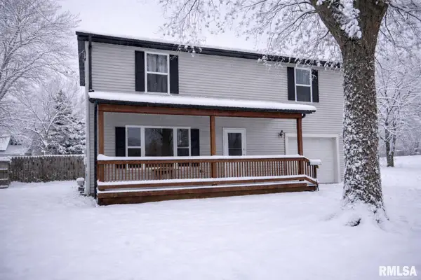 1311 Lawndale Avenue, Pekin, IL 61554