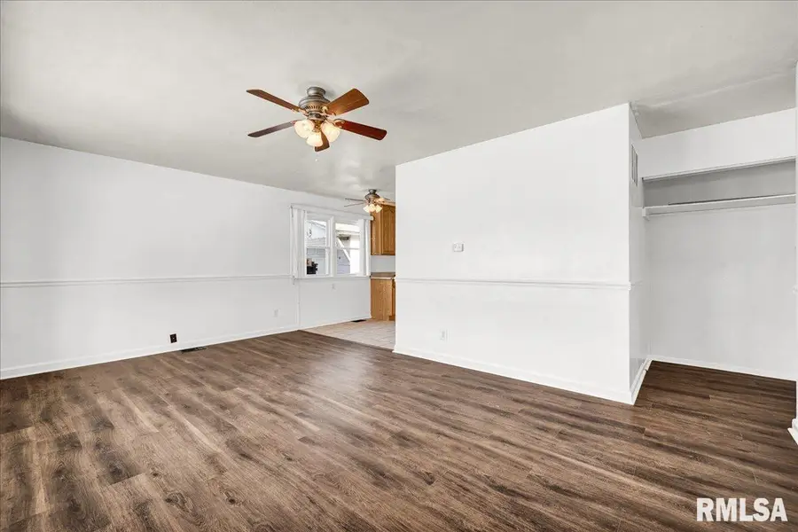 5218 N Renwood Avenue, Peoria, IL 61614 - Image #2