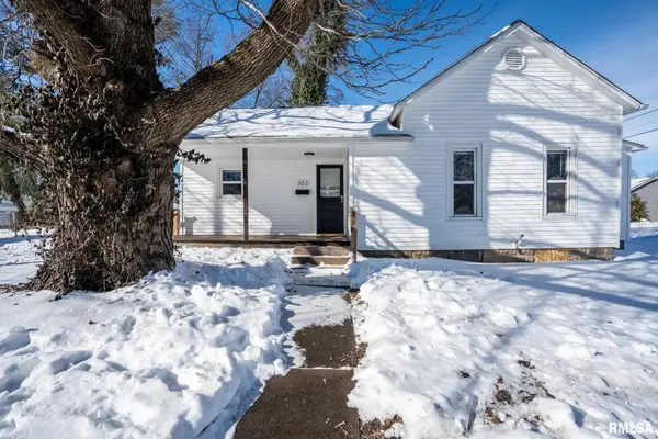 303 Washington Street, Carterville, IL 62918