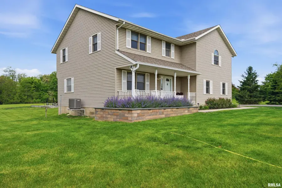 142 Legion Road, Washington, IL 61571 - #2