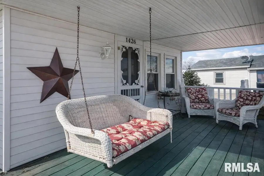 1426 N Main Street, Lewistown, IL 61542 - Image #2