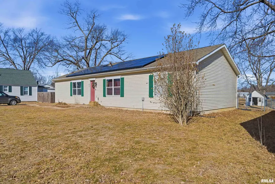 417 Lilac Lane, East Peoria, IL 61611 - #3
