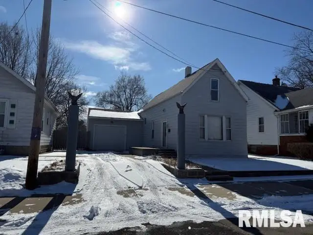 524 W Hanssler Place, Peoria, IL 61604 - Image #2