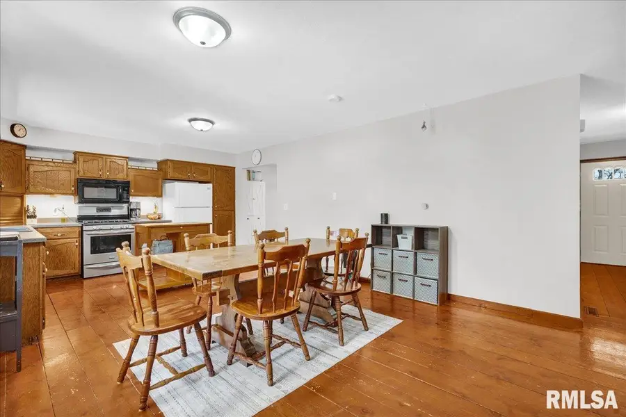 14927 N Ivy Lake Road, Chillicothe, IL 61523 - #3