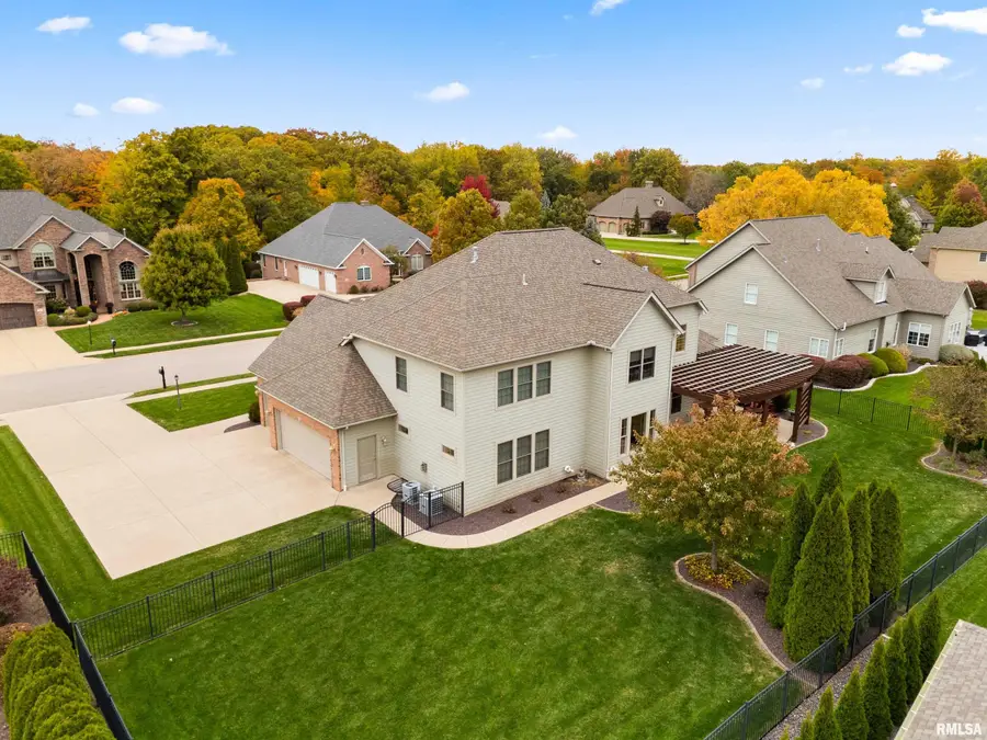 71 Sapphire Point, Morton, IL 61550 - #3