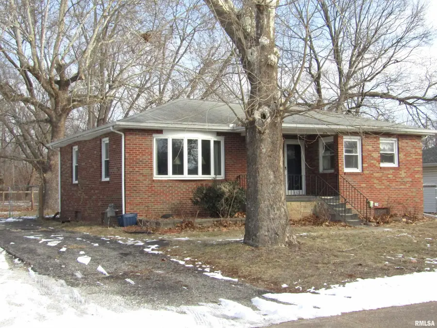 514 E Euclid Avenue, Lewistown, IL 61542 - #2