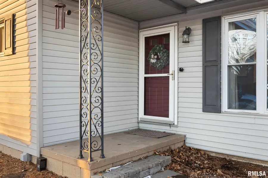 631 W Laclaire Lane, Peoria, IL 61614 - Image #3