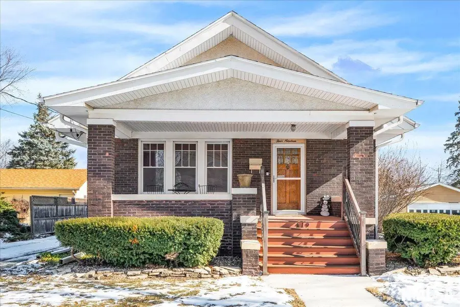 419 Jefferson Street, Galesburg, IL 61401 - #3