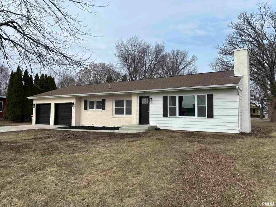 707 W Santa Fe Street, Toluca, IL 61369 - #2