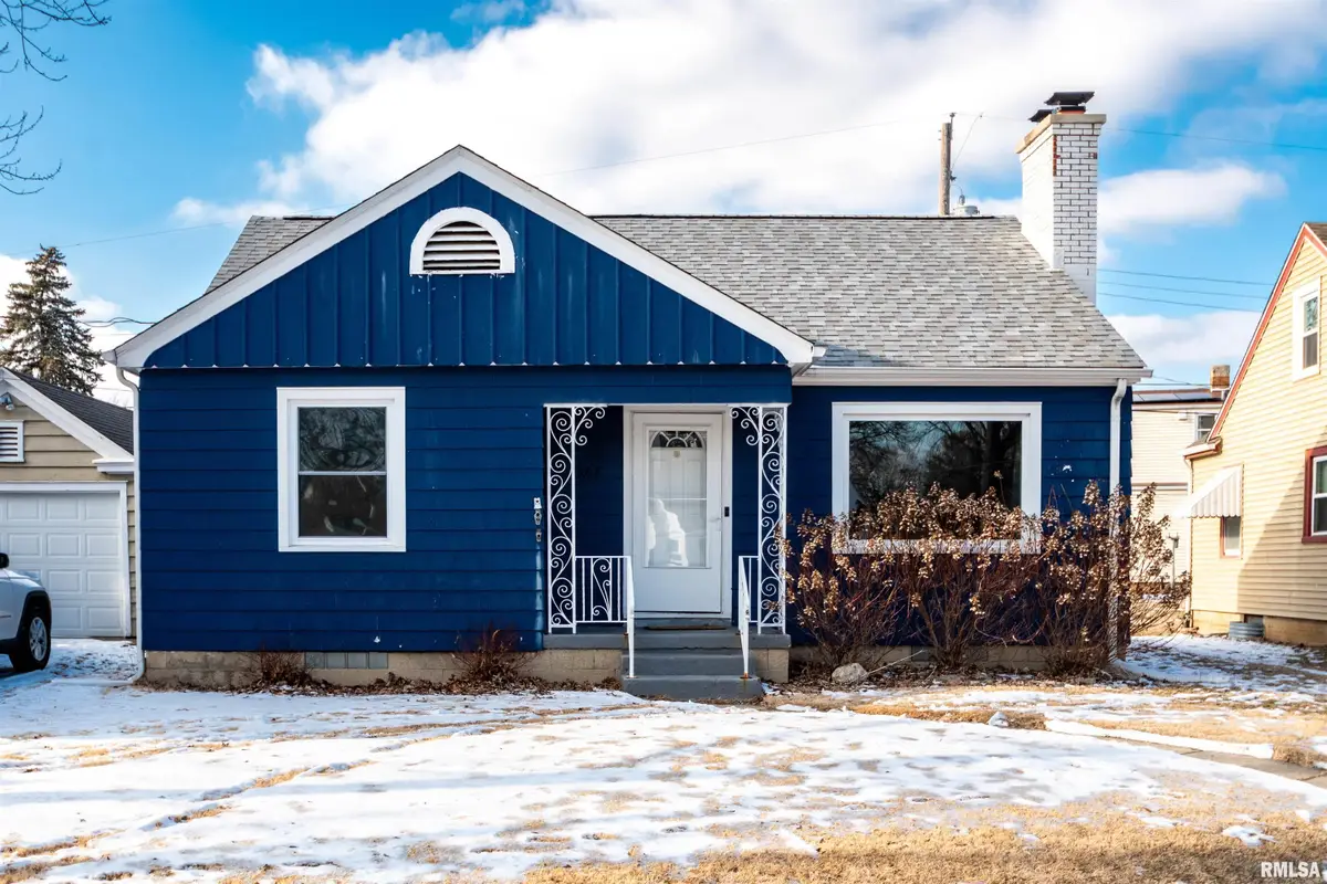 2507 W Moss Avenue, Peoria, IL 61604 - Image #1