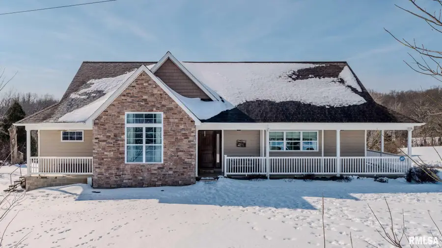 1135 Palzo Road, Creal Springs, IL 62922 - #2