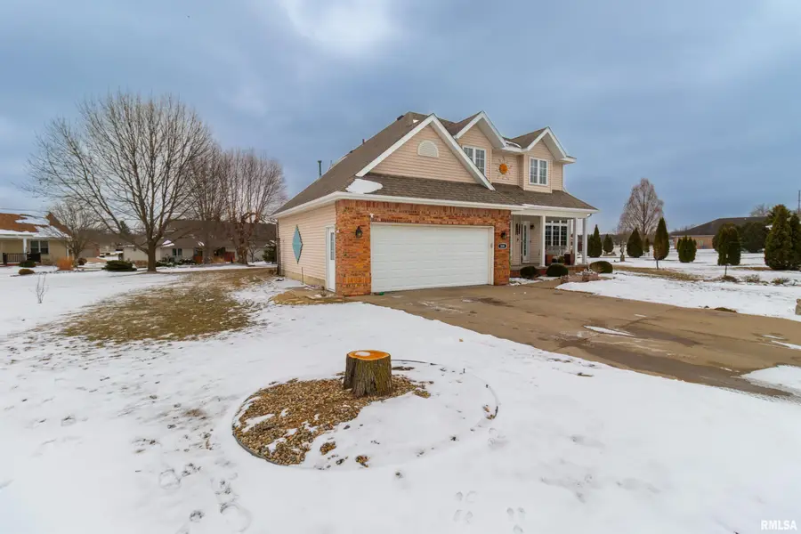 200 Dogwood Lane, Pekin, IL 61554 - #3