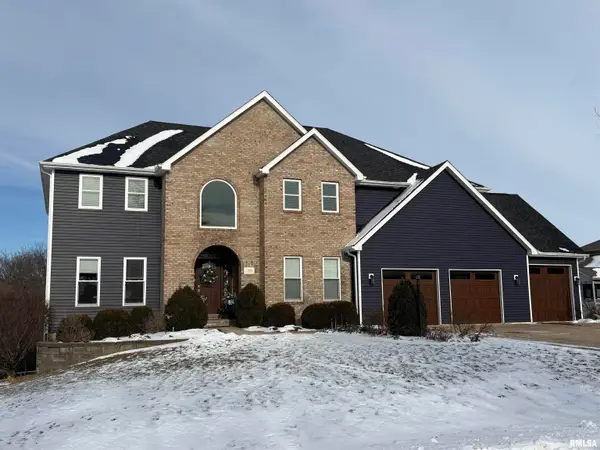 1332 N Independence Court, Germantown Hills, IL 61548