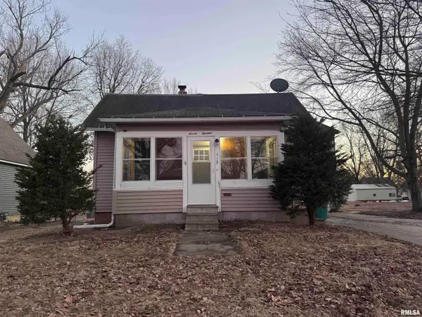 713 W Calhoun Street, Macomb, IL 61455