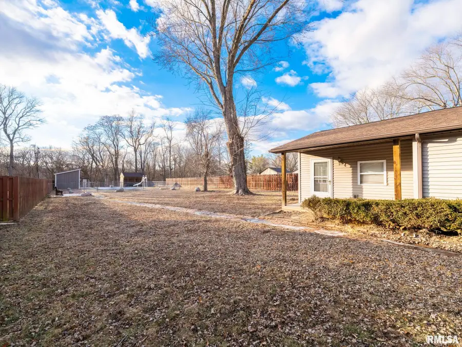 303 N Harrison Street, Bartonville, IL 61607 - #2