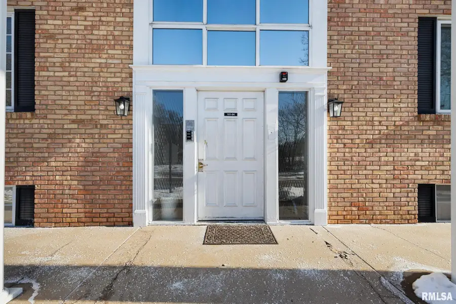 6016 N Knoxville Avenue #102, Peoria, IL 61614 - Image #3