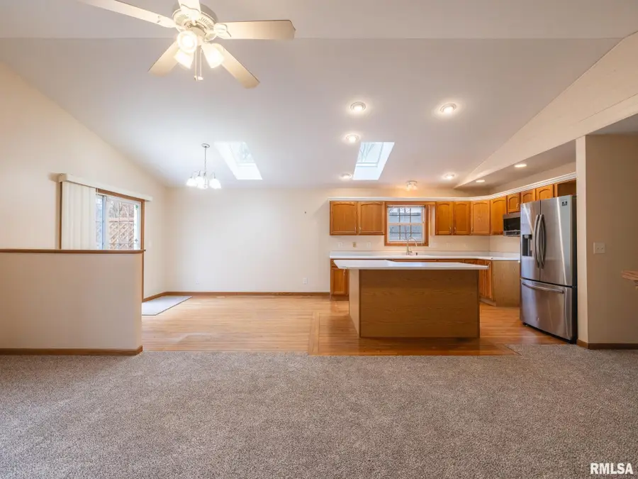 4306 Carrousel Lane, Peoria, IL 61615 - Image #3