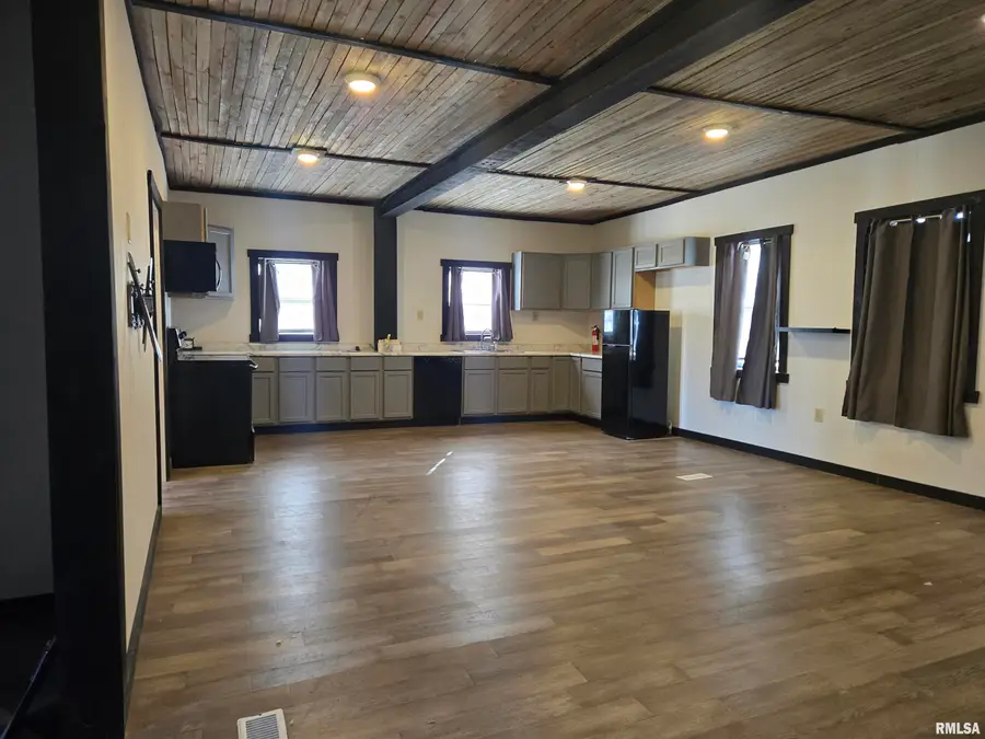 310 N Scofield Street, Carthage, IL 62321 - #2