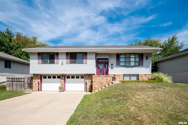 6009 W Sioux Trail, Bartonville, IL 61607-1060